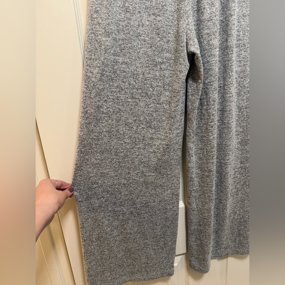 Carly Jean Los Angeles Gray Lounge Wide Leg Pants - Picture 8 of 8